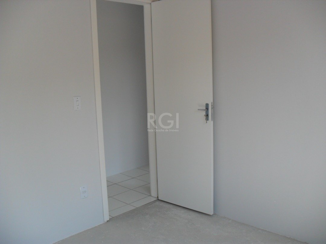 Apartamento à venda com 2 quartos, 43m² - Foto 16