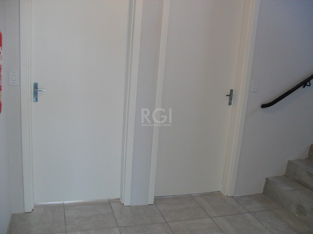 Apartamento à venda com 2 quartos, 43m² - Foto 25