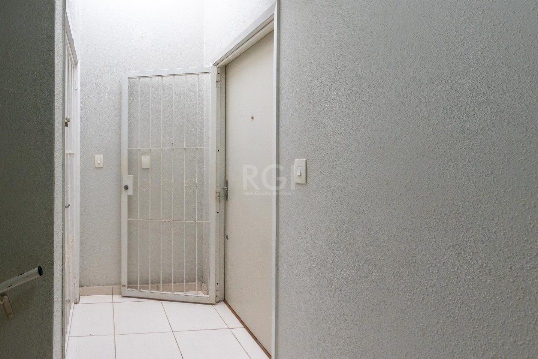 Apartamento à venda com 1 quarto, 30m² - Foto 4