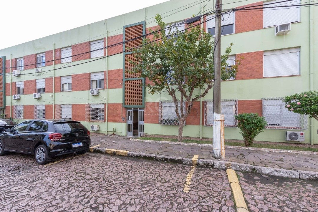 Apartamento com 72m², 2 dormitórios, 1 vaga no bairro Cristal em Porto Alegre para Comprar