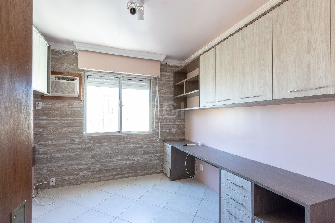 Apartamento para alugar com 2 quartos, 65m² - Foto 11