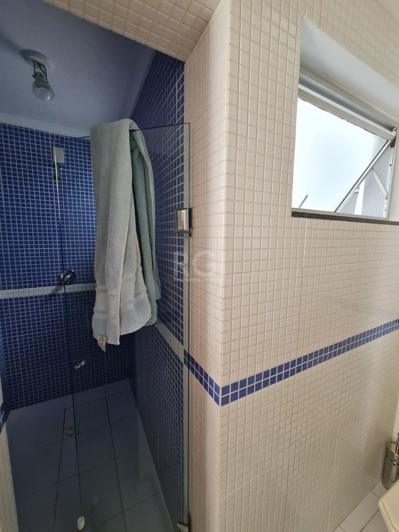 Casa à venda com 3 quartos, 330m² - Foto 23