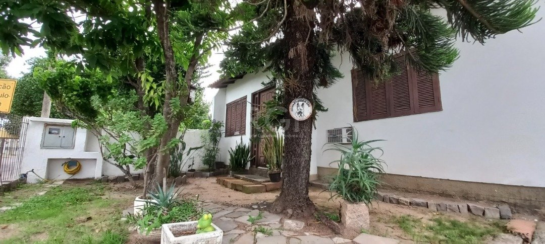 Casa à venda com 3 quartos, 100m² - Foto 3