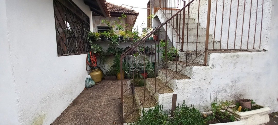 Casa à venda com 3 quartos, 100m² - Foto 5