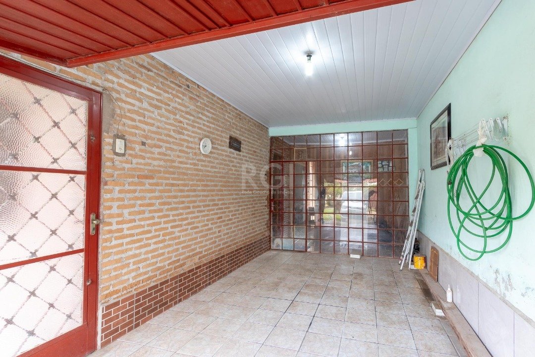 Casa à venda com 3 quartos, 132m² - Foto 4