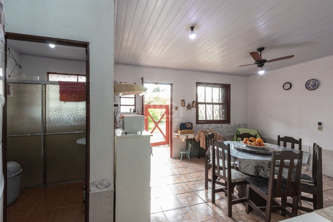 Casa à venda com 3 quartos, 132m² - Foto 12