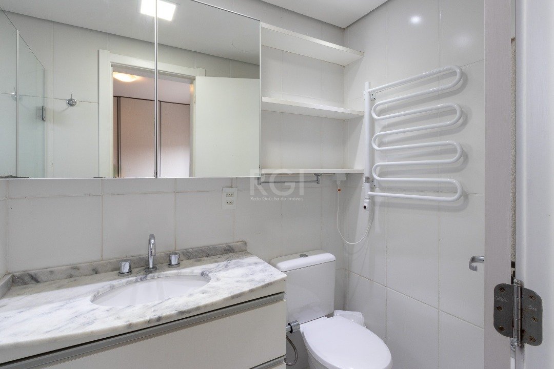 Apartamento à venda com 2 quartos, 64m² - Foto 9