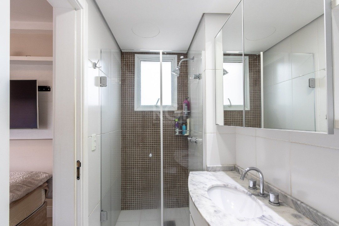 Apartamento à venda com 2 quartos, 64m² - Foto 10