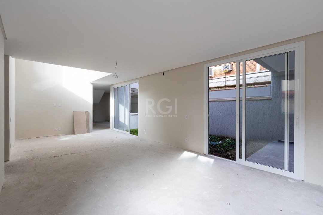 Casa à venda com 4 quartos, 198m² - Foto 8