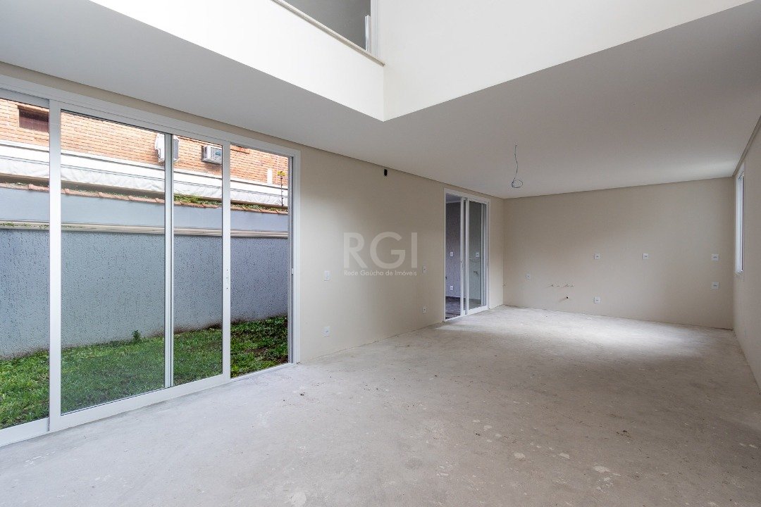 Casa à venda com 4 quartos, 198m² - Foto 9