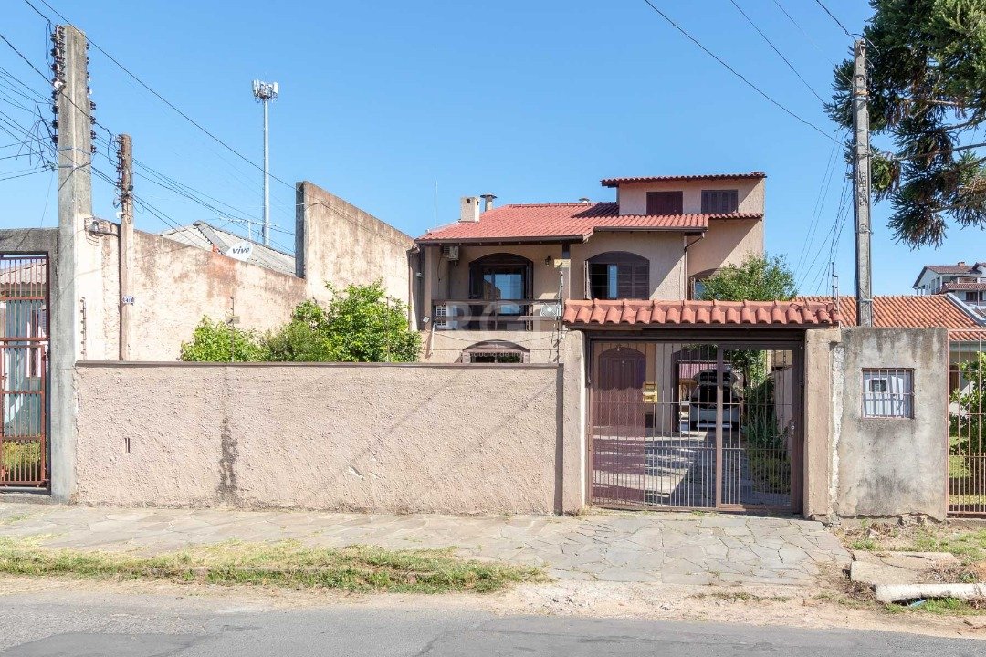 Casa à venda com 4 quartos, 200m² - Foto 46