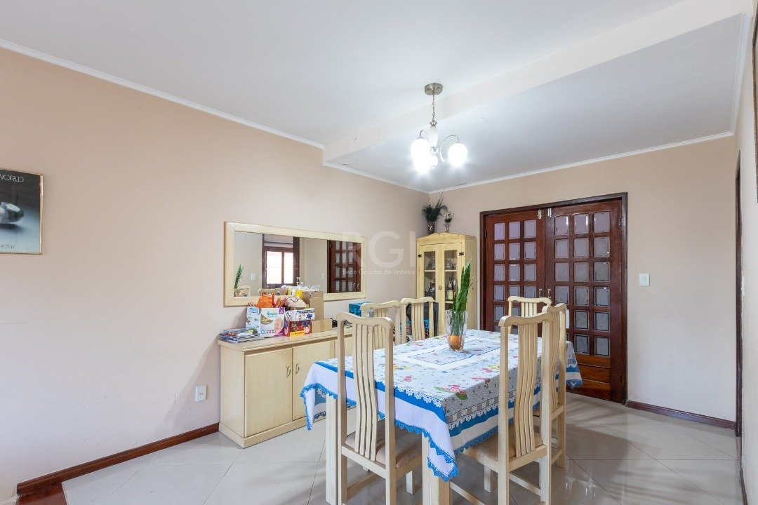 Casa à venda com 4 quartos, 200m² - Foto 6