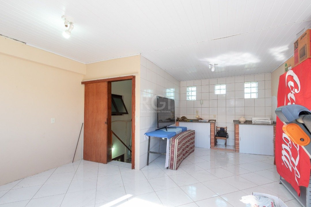 Casa à venda com 4 quartos, 200m² - Foto 20