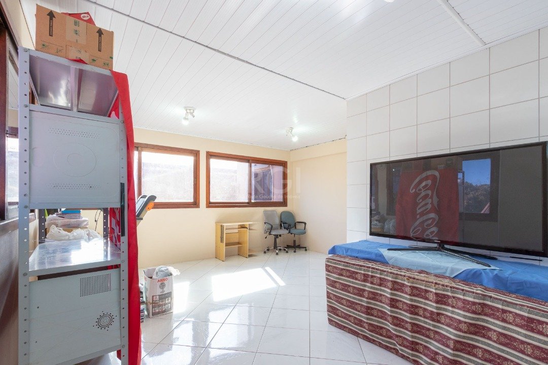 Casa à venda com 4 quartos, 200m² - Foto 19