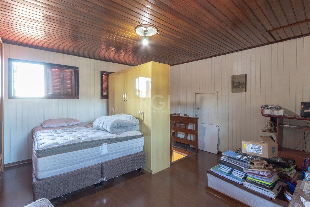 Casa à venda com 4 quartos, 200m² - Foto 35