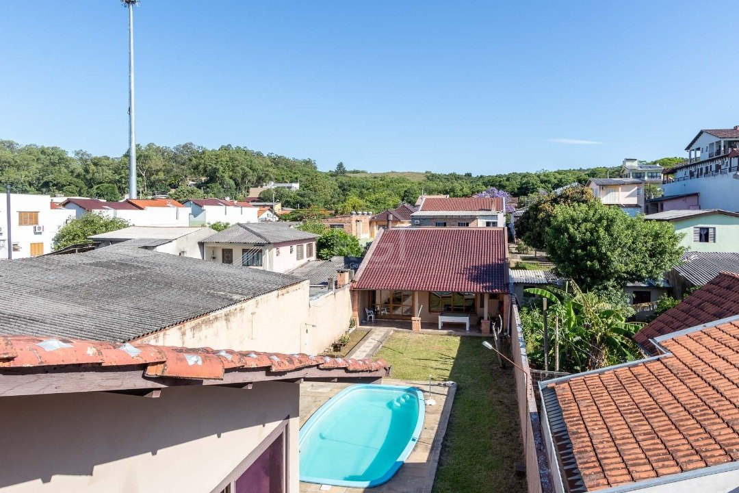 Casa à venda com 4 quartos, 200m² - Foto 45