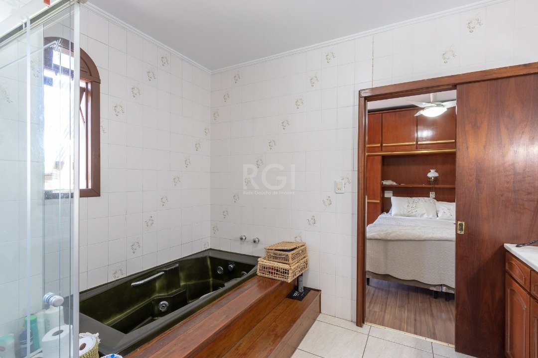 Casa à venda com 4 quartos, 350m² - Foto 43