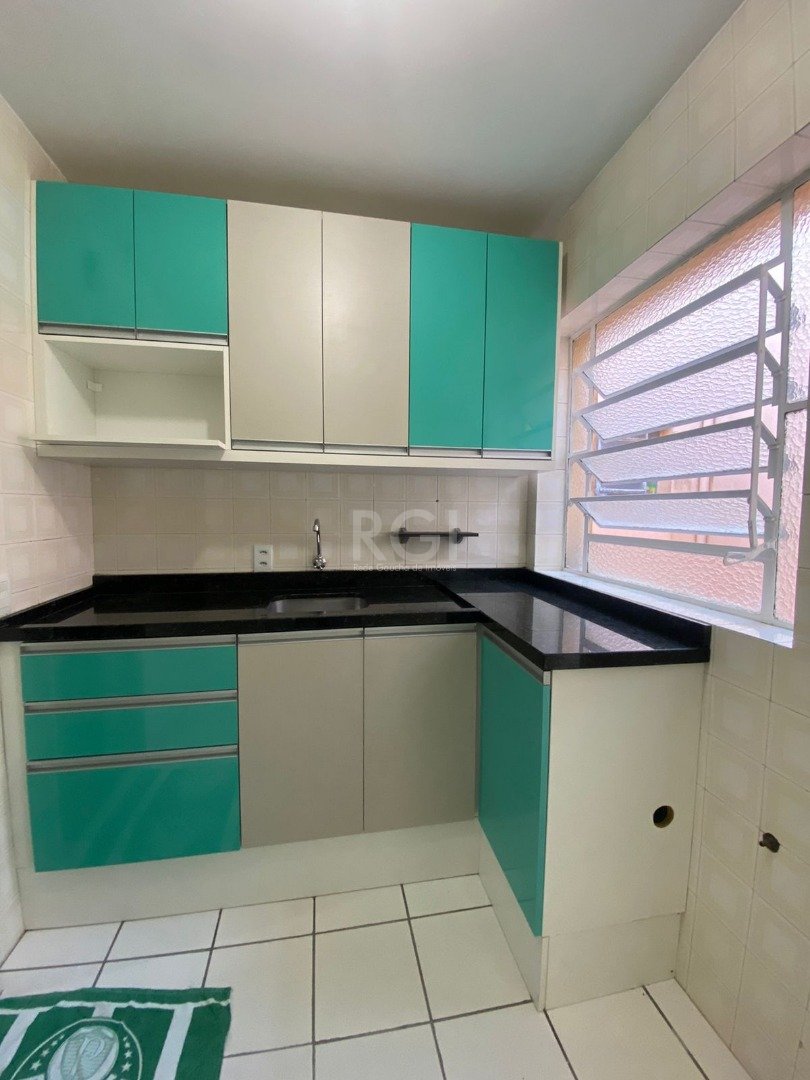 Apartamento à venda com 1 quarto, 45m² - Foto 2