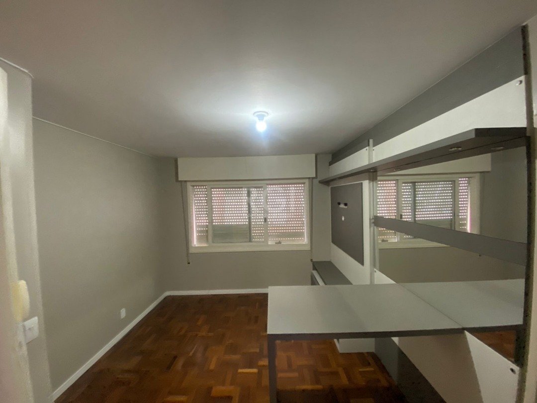 Apartamento à venda com 1 quarto, 45m² - Foto 5