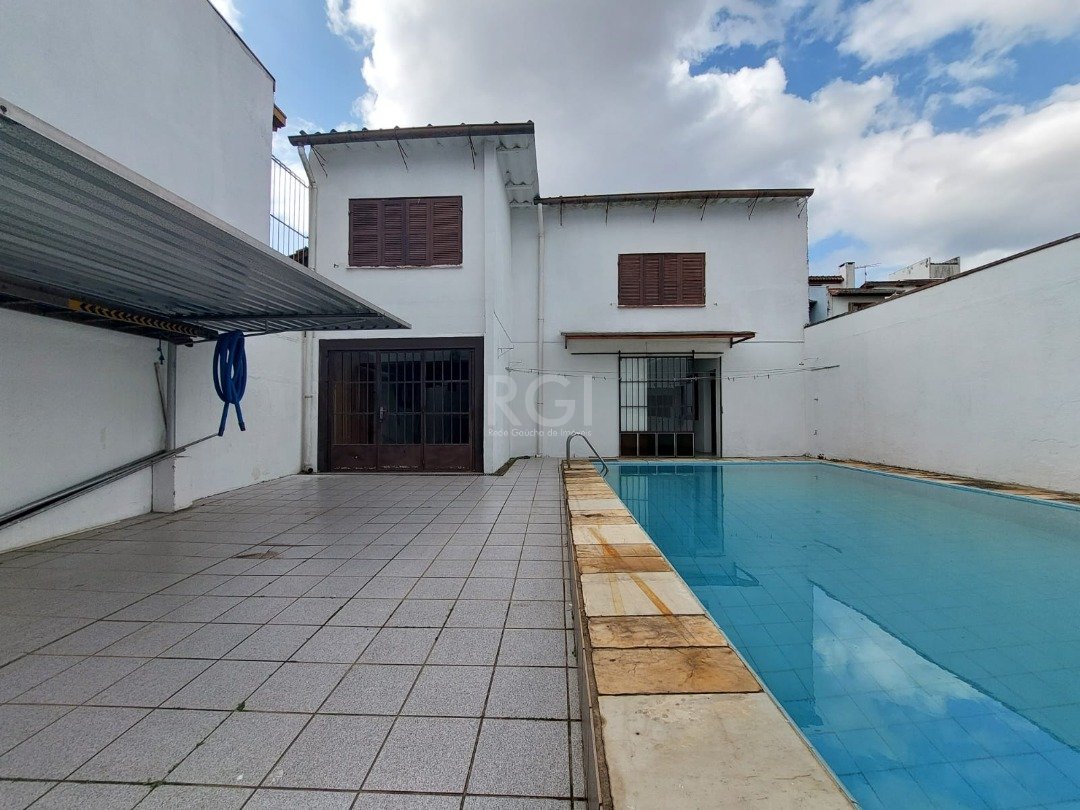 Casa à venda com 3 quartos, 298m² - Foto 35