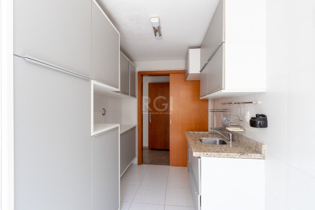 Apartamento à venda com 2 quartos, 67m² - Foto 5