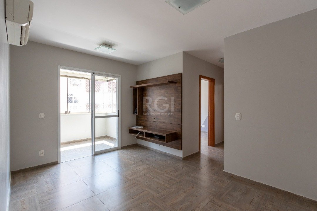 Apartamento à venda com 2 quartos, 67m² - Foto 6