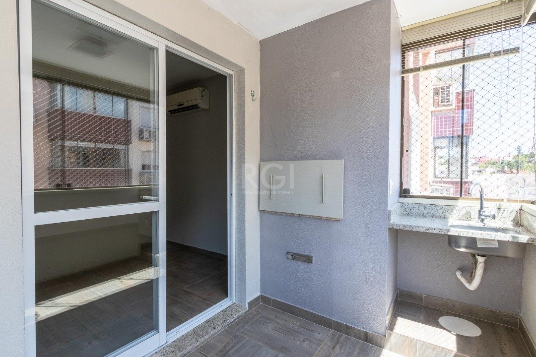 Apartamento à venda com 2 quartos, 67m² - Foto 9