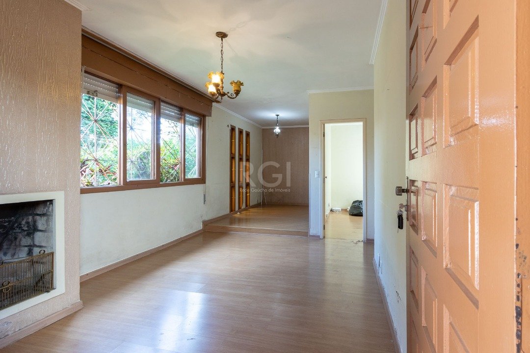 Casa à venda com 3 quartos, 160m² - Foto 4