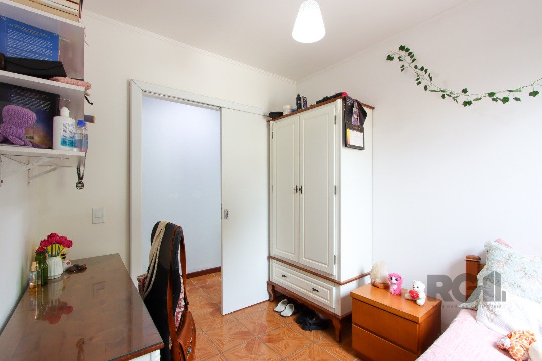 Casa à venda com 3 quartos, 220m² - Foto 9