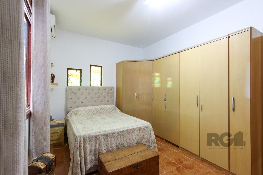 Casa à venda com 3 quartos, 220m² - Foto 13