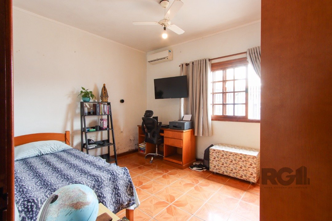 Casa à venda com 3 quartos, 220m² - Foto 15