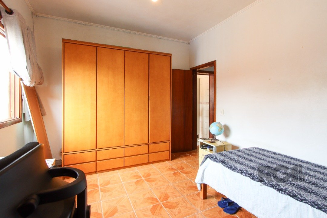 Casa à venda com 3 quartos, 220m² - Foto 17