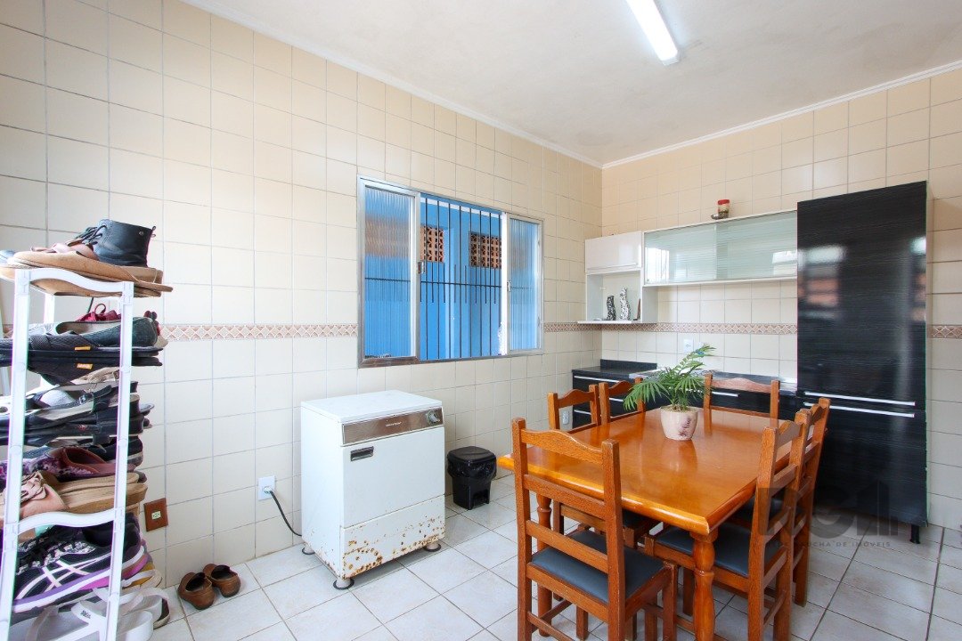 Casa à venda com 3 quartos, 220m² - Foto 19