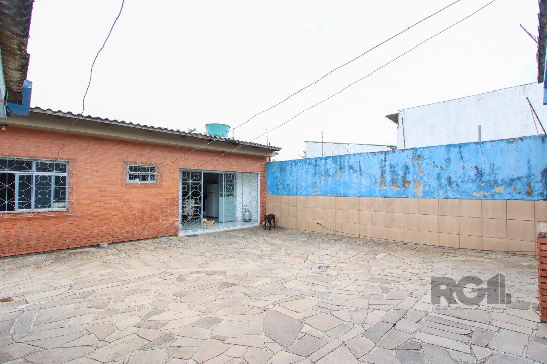 Casa à venda com 3 quartos, 220m² - Foto 22