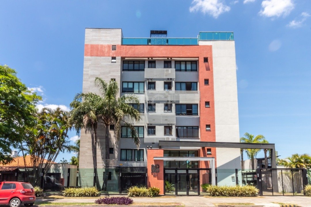 Apartamento com 40m², 1 dormitório, 1 suíte, 1 vaga no bairro Camaquã em Porto Alegre para Comprar