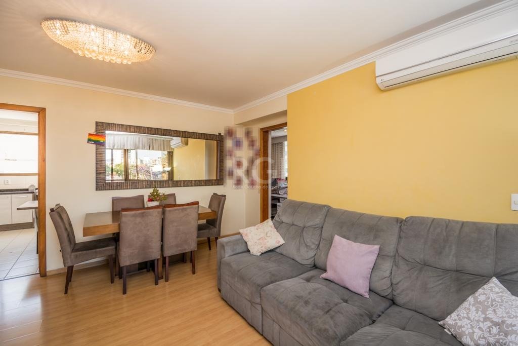 Apartamento à venda com 3 quartos, 96m² - Foto 2