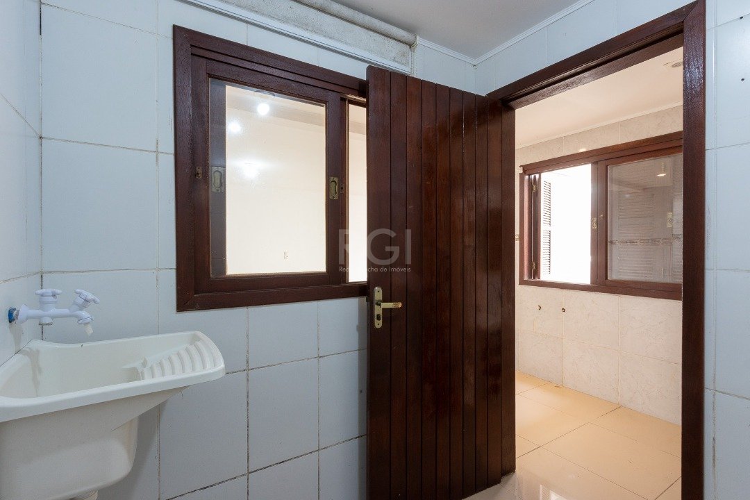 Casa à venda com 3 quartos, 184m² - Foto 15