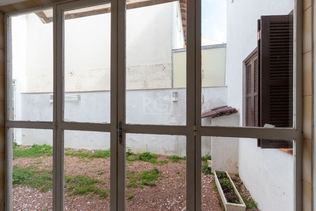 Casa à venda com 3 quartos, 184m² - Foto 18