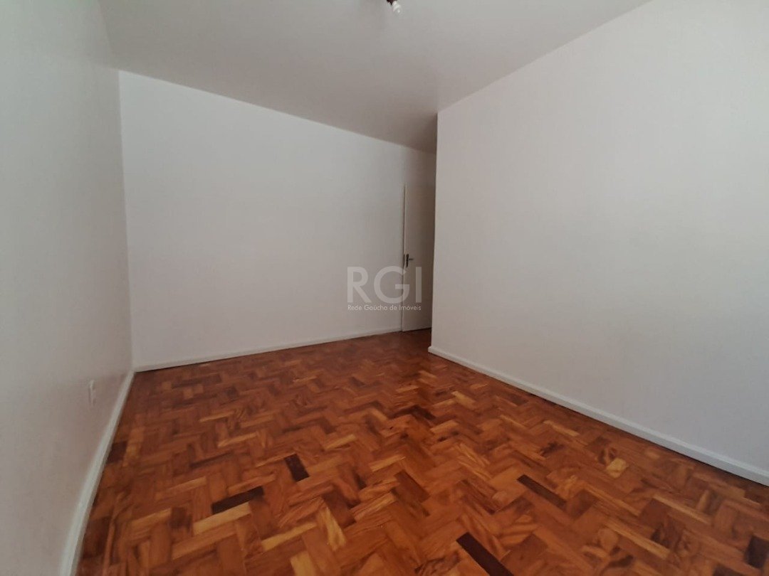 Apartamento à venda com 2 quartos, 63m² - Foto 11