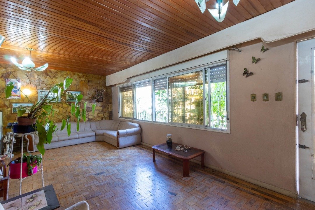 Casa à venda com 3 quartos, 200m² - Foto 5