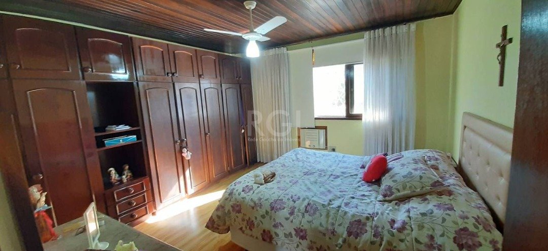 Casa à venda com 5 quartos, 115m² - Foto 29