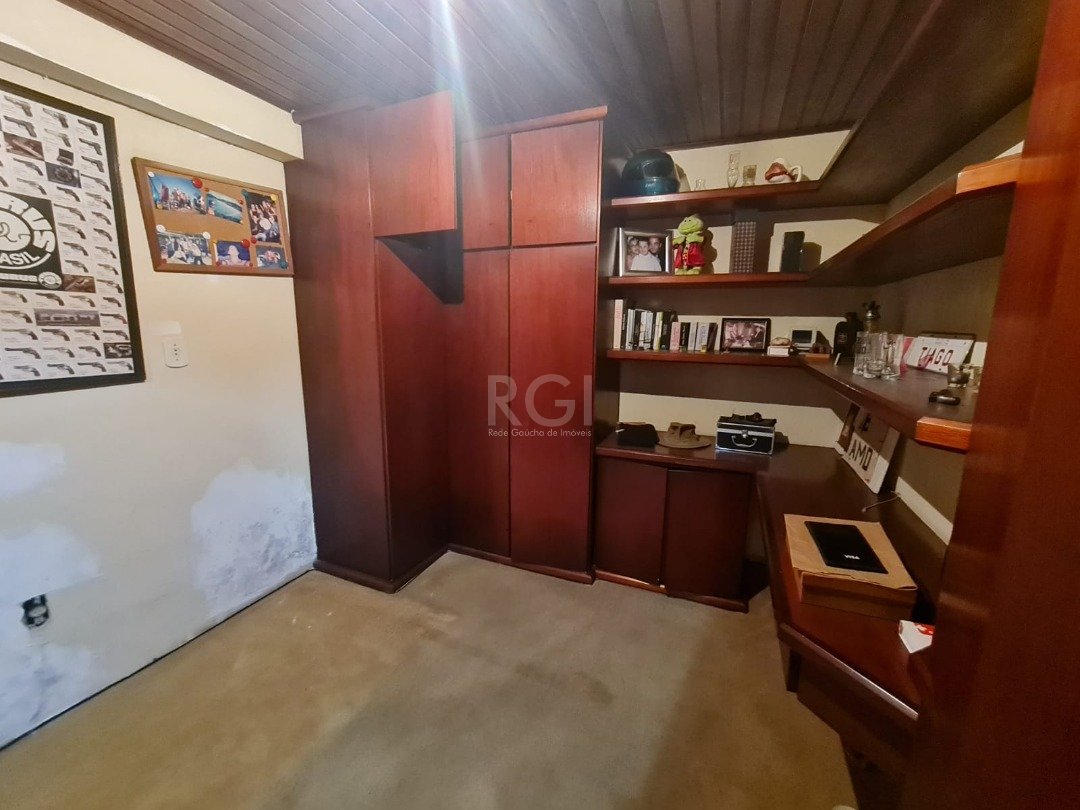 Casa à venda com 5 quartos, 115m² - Foto 13