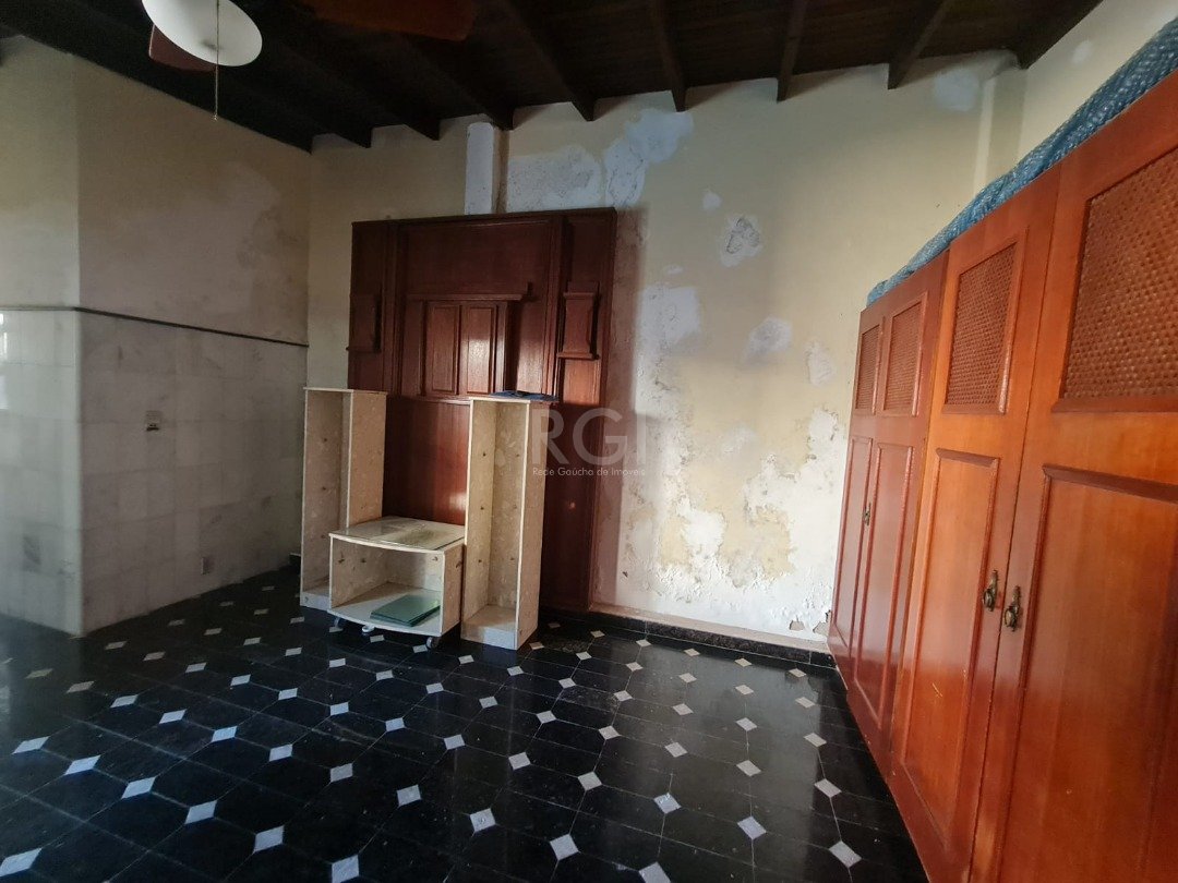 Casa à venda com 5 quartos, 115m² - Foto 19