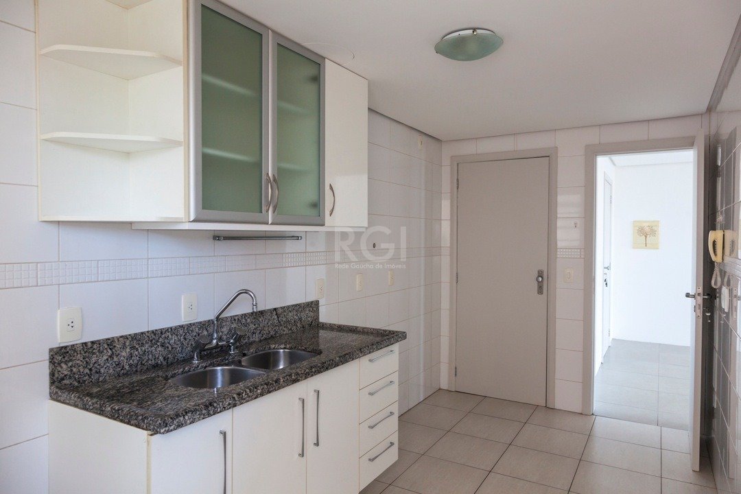 Apartamento à venda com 2 quartos, 82m² - Foto 9