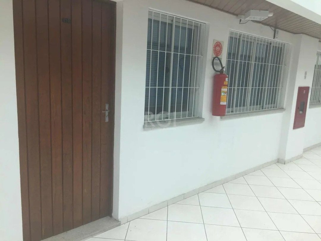 Conjunto/Sala à venda , 27m², Avenida da Cavalhada no bairro Cavalhada em Porto Alegre