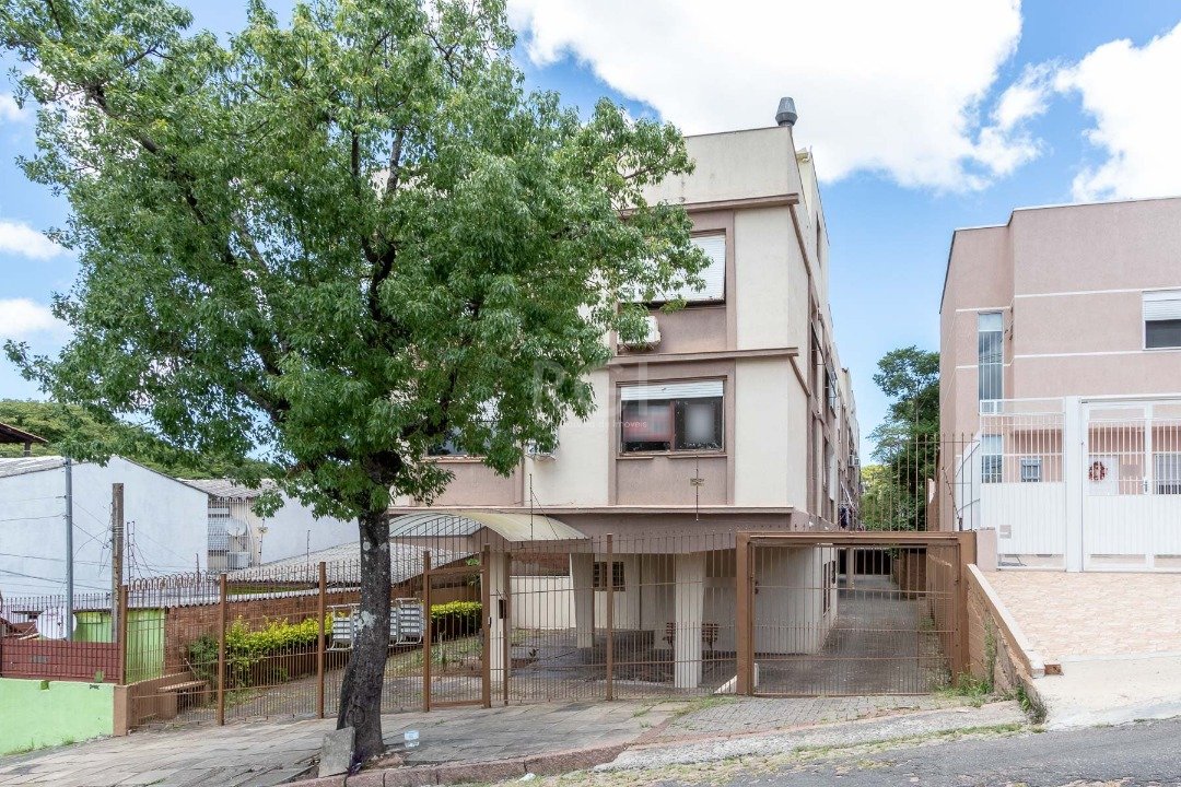 Apartamento com 58m², 2 dormitórios no bairro Nonoai em Porto Alegre para Comprar