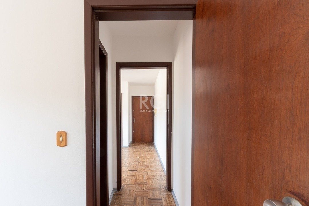 Apartamento à venda com 1 quarto, 42m² - Foto 12