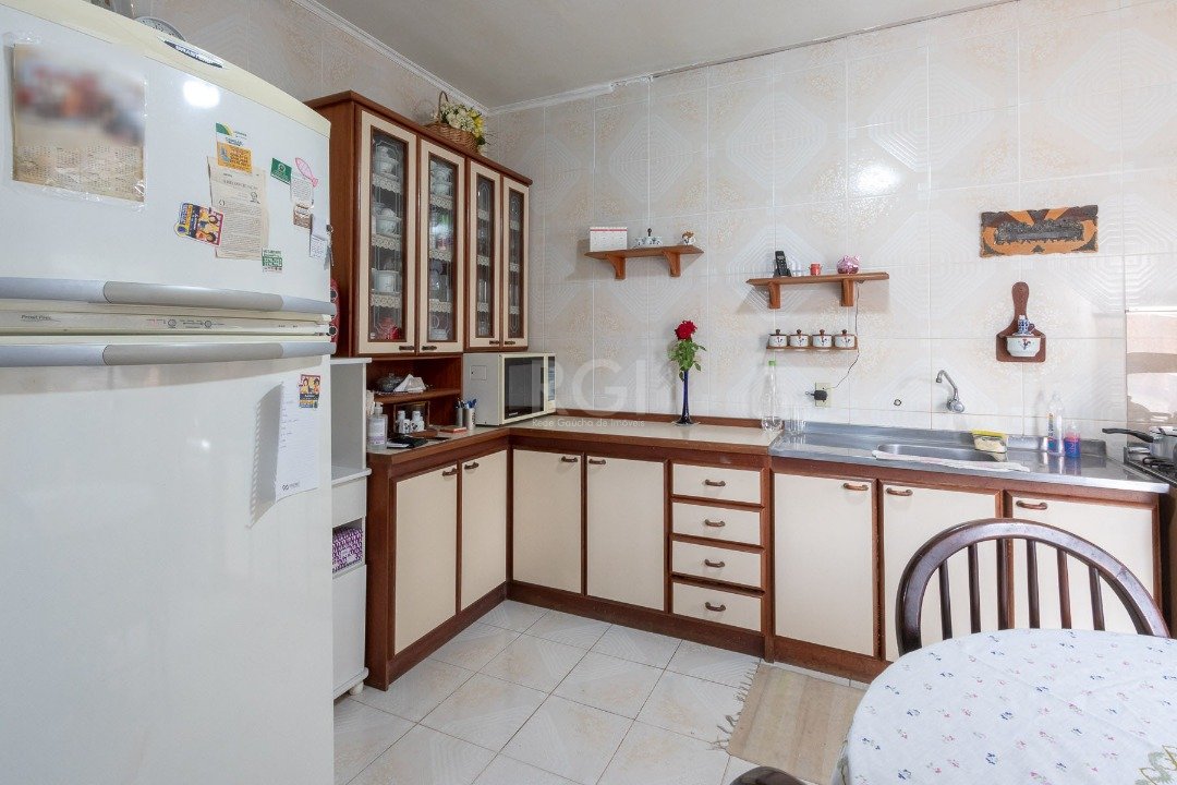 Casa à venda com 3 quartos, 200m² - Foto 17