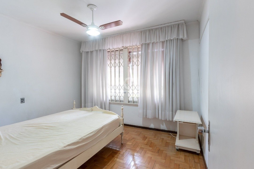 Casa à venda com 4 quartos, 350m² - Foto 19