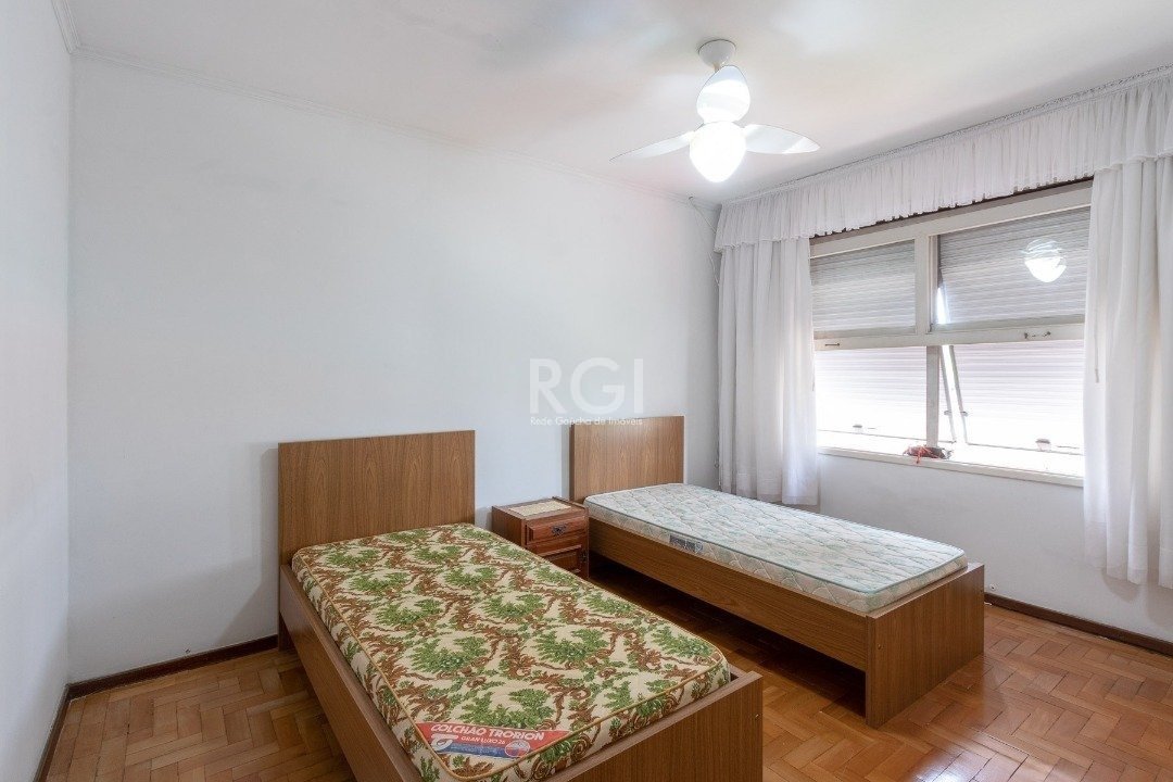 Casa à venda com 4 quartos, 350m² - Foto 31